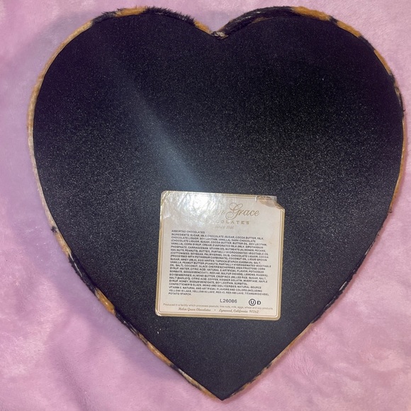 Fuzzy Leopard Print Heart Shaped Candy Storage Box - Picture 2 of 5